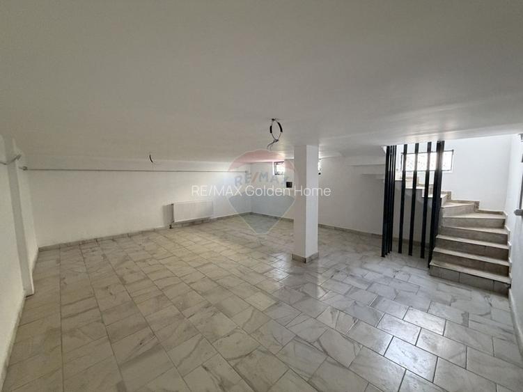 Casă / Vilă Golesti - 22