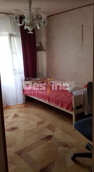 Rahova | 3 camere | 72mp | et 3 | loc parcare | bloc reabilitat | 110.000 euro - 2