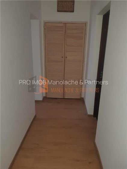Apartament 3 camere cf 1 decomandat zona Centru - 13