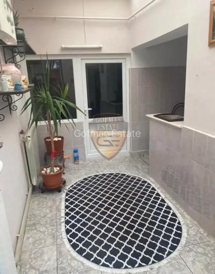 Casa 4 camere, Tomis III / Tomis 1, 2 bai, 2 bucatarii, centrala gaze, parcare - 3