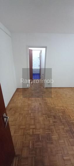 Apartament 2 camere decomandat Drumul Taberei - 4