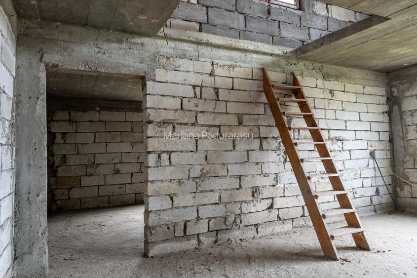 Casa mare la șoseaua județeana+1487 teren - 6