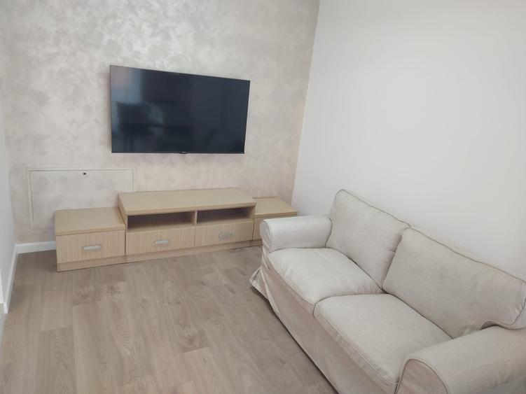 PRIMA CHIRIE METROU 30 metri, Apartament NOU 2 camere, balcon Proprietar Parcare