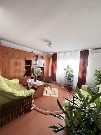 Apartament 3 camere, 65 mp, zona Materna