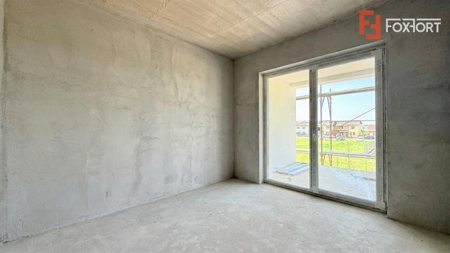 Apartament de vanzare cu 3 camere + 2 locuri de parcare - Drumul Boilor