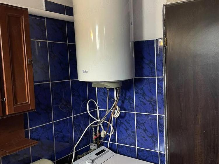 Apartament 2 camere, semidecomandat, Ultracentral, Vatra Dornei