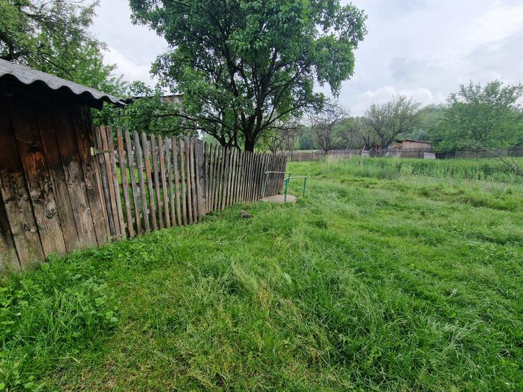 Oportunitate rara pentru investitie - teren cu casa batraneasca locuibila