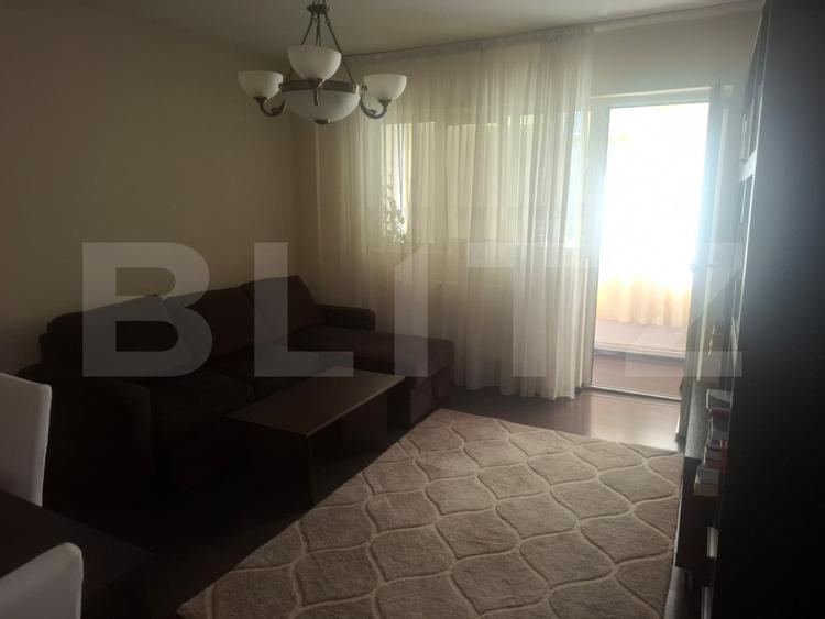 Apartament 3 camere, 77 mp, zona Micro 5