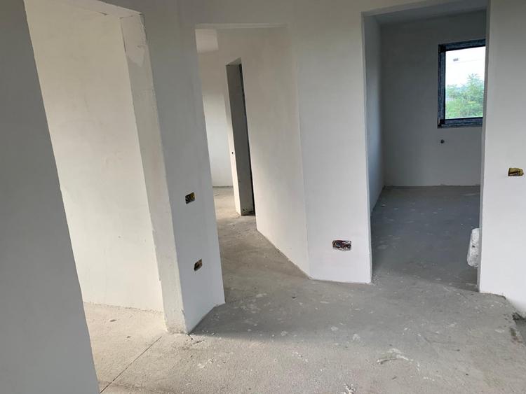 Casă individuală 120mp utilități, 380 teren, Dezmir