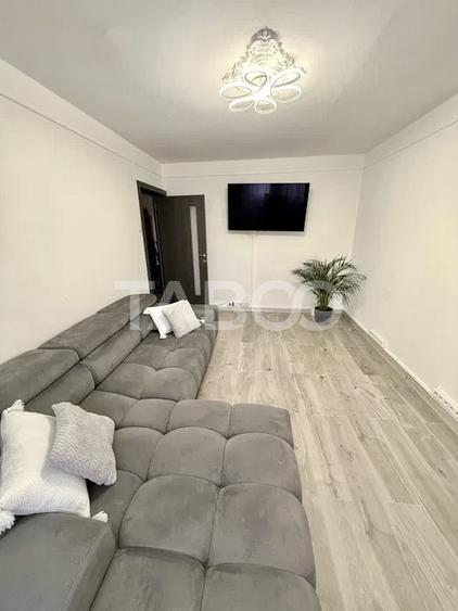 Apartament cu 2 camere si balcon in Grigorescu cu lift zona MOL