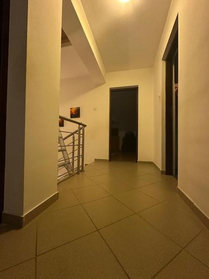 Casă individuală P+1E, construită în 2013–zonă liniștită, exclusiv de case