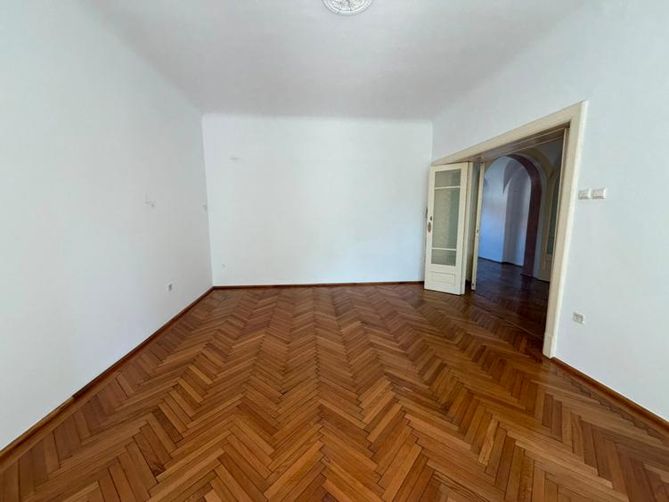 Apartament 4 Camere Rosetti Vila Interbelica 170 Mp Locatie Lux