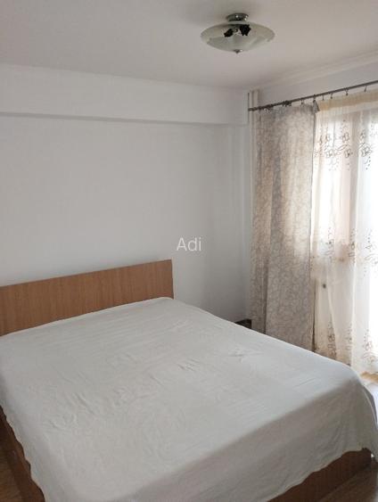 Apartament, 3 camere, ultracentral, renovat recent - 3