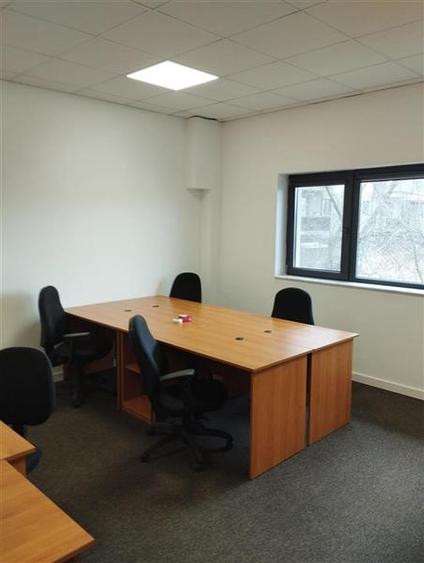 Vanzare spatiu birouri, 212 mp, 12 locuri de parcare proprii, zona Calea Turzii,