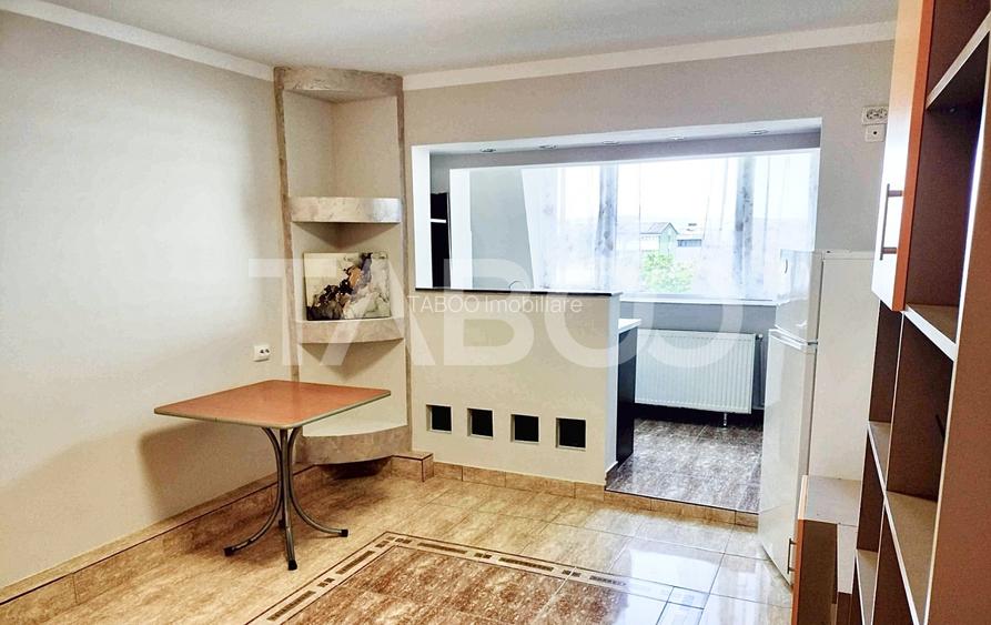 Apartament cu 2 camere in Zorilor bloc izolat cu balcon langa Sigma