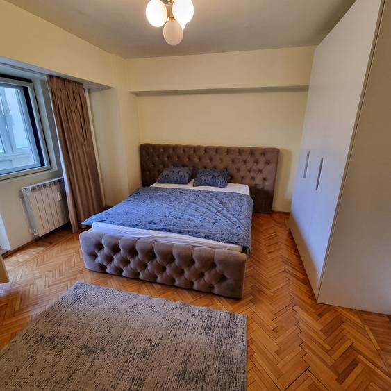 UNIRII BULEVARD COLT CU NERVA TRAIAN, AP 2 CAM MOBILAT SI UTILAT COMPLET