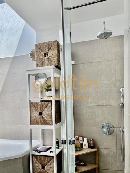 Duplex de inchiriat/Terasa generoasa/Piata universitatii/Parcare/Bloc boutique