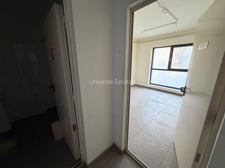 | SPATIU COMERCIAL STRADAL  - Exigent Plaza Faza 4 - Trafic Intens | - 8