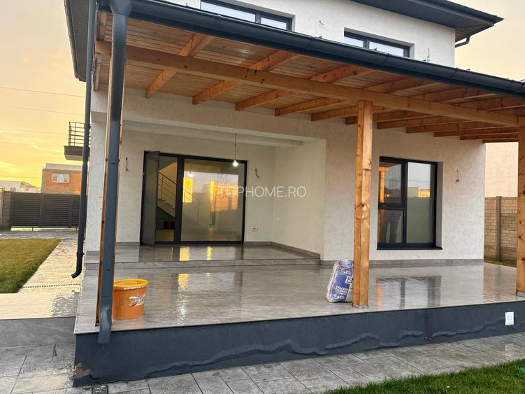 Vila deosebita cu acces asfalt - zona Lidl - Gata de mutare ! - 8