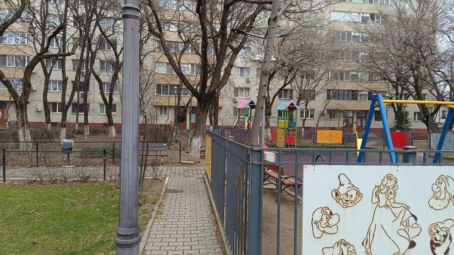 REA1027829 Apartament 3 camere Cal Grivitei I FARA RISC I
