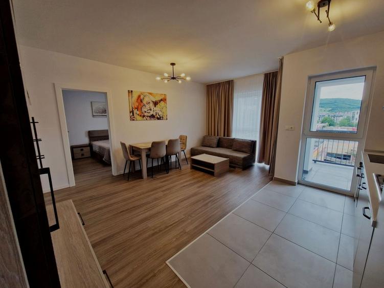 Apartament 3 camere de inchiriat, mobilat, parcare, Floresti Oncos