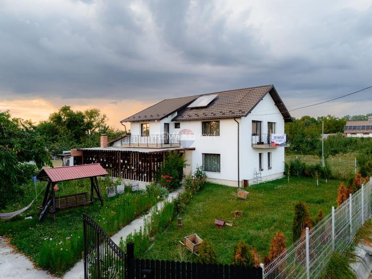 Casă/  Vilă de vânzare Piscani –la doar 5 minute de Mioveni - 36