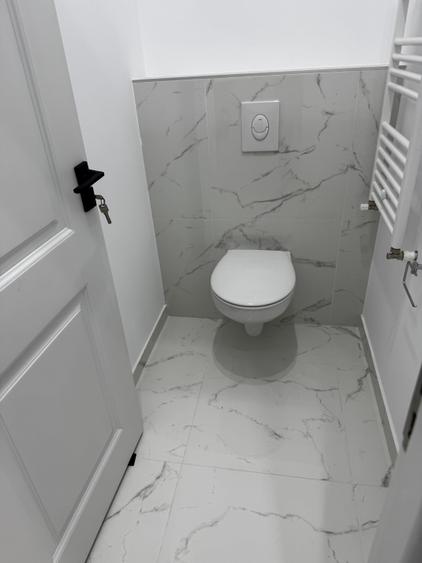 Spatiu necompartimentat et 1, ideal birouri/cabinete