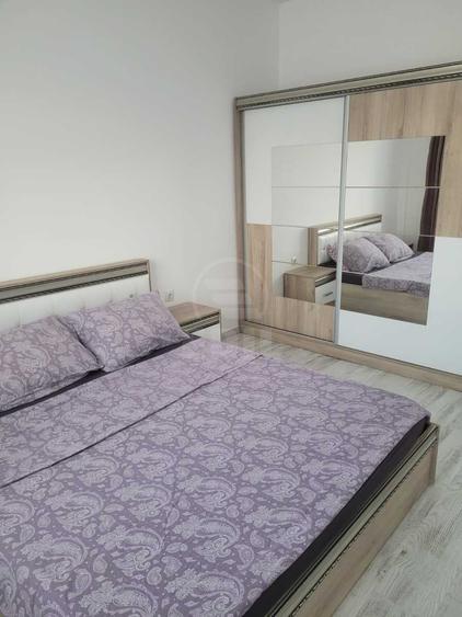 Apartament de 2 camere, zona centrala, Floresti