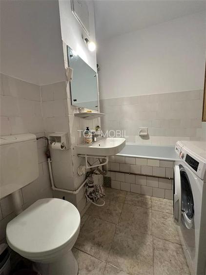 Inchiriere Apartament cu 1 camera Podu Ros - 5