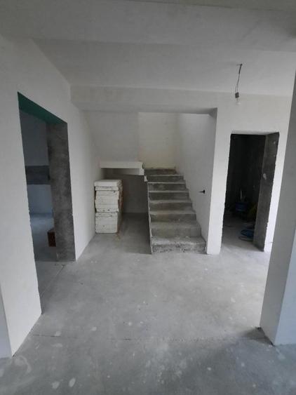 FARA COMISIOANE casa cu 4-5 camere P+1+pod terasa camera tehnica la cheie