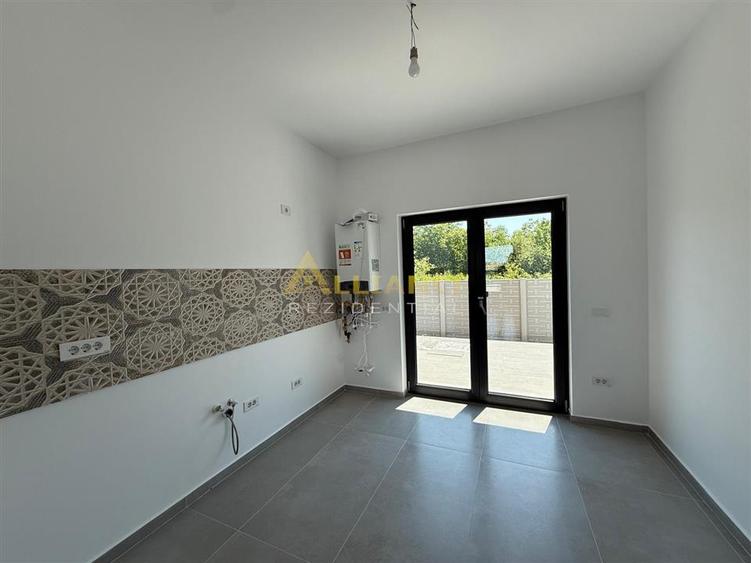Casa individuala ||3 camere 1 baie || 250 mp teren ||