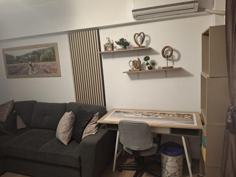 SPITALUL MARE GARSONIERA MOBILATA, UTILATA, CENTRALA GAZ, PRET 400 EUR