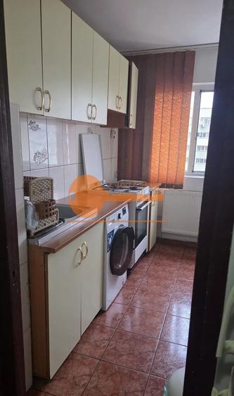 Apartament cu 2 camere in zona Colentina -McDonald's