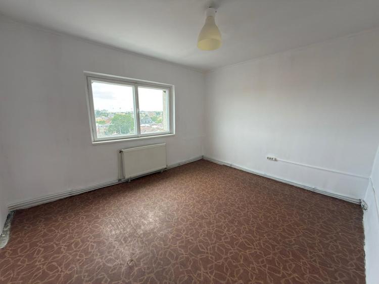 Apartament cu 2 camere, bloc 1989- zona Cantacuzino