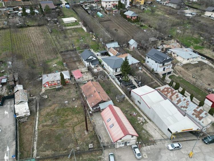 Spatiu comercial si loc de casa - 4