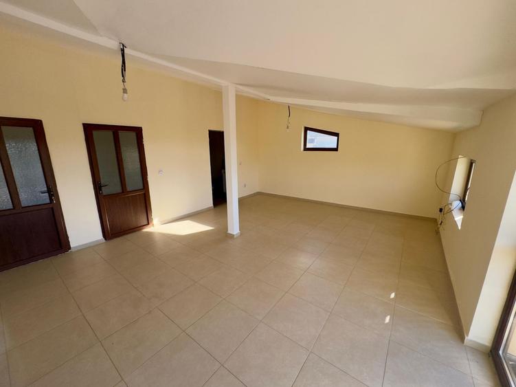 Casa Individuala Bacu | 200mp P+1 | 4 camere | Comision 0!