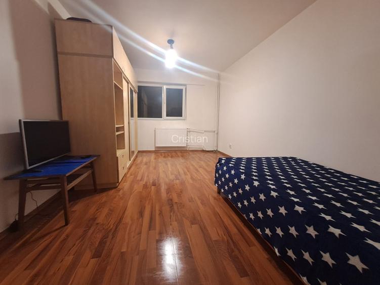 Garsonieră mare 42 mp utili, proprietar, Zona Sud - 14