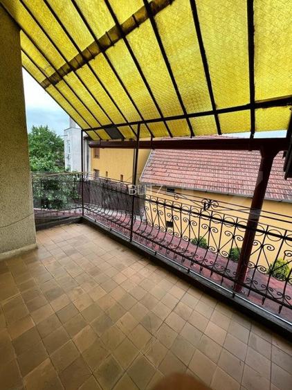Casa 274 mp, teren 443 mp, zona centru LIVADA, pretabila si ptr uz comercial - 4