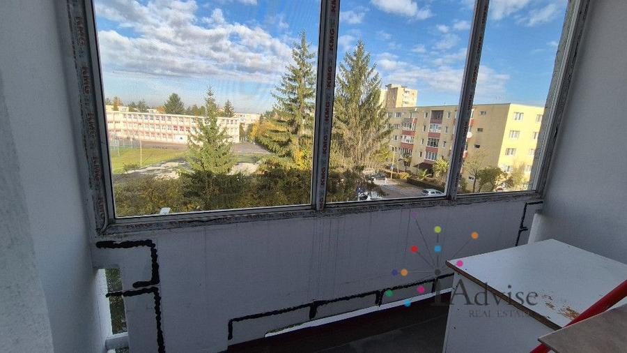 Apartament 3 camere | 67 mp | Etaj 3/4 | 2 balcoane | Centrală nouă
