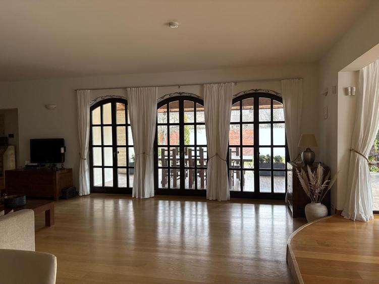 Premium villa for rent - Baneasa