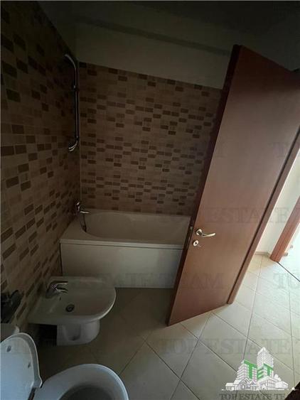 Apartament 3 camere - central - vanzare - Braila