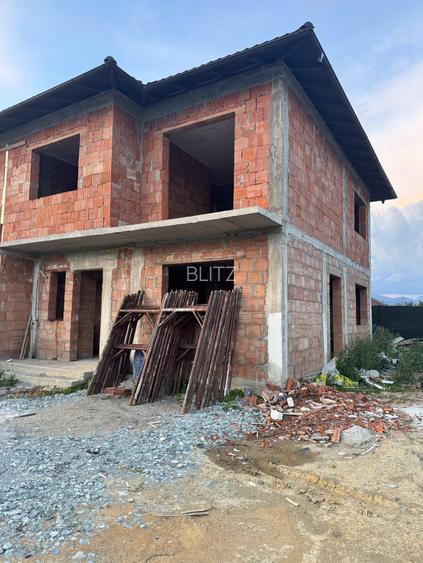 Duplex de vanzare, 124 mp, la rosu sau semifinisat - 4