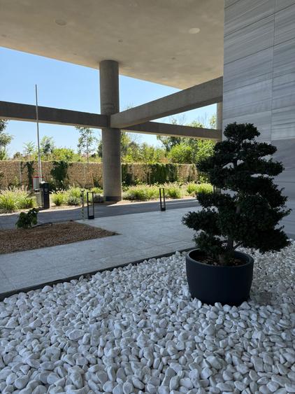 UP-site - Calea Floreasca: 2 camere, est, mobilat, piscina, spa