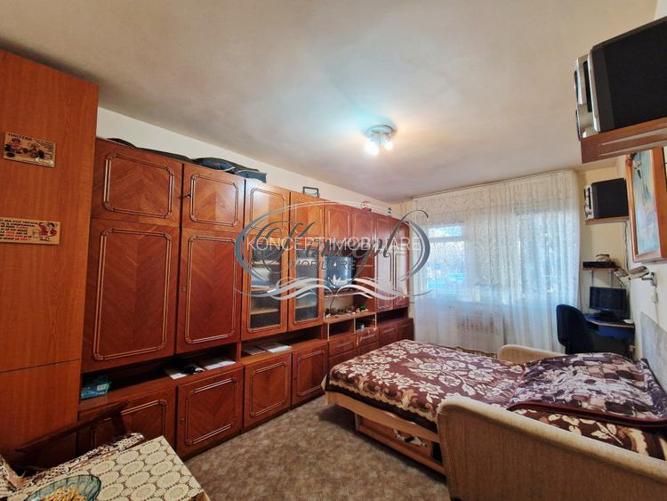 Apartament spatios cu balcon inchis si beci in zona Supeco - 5