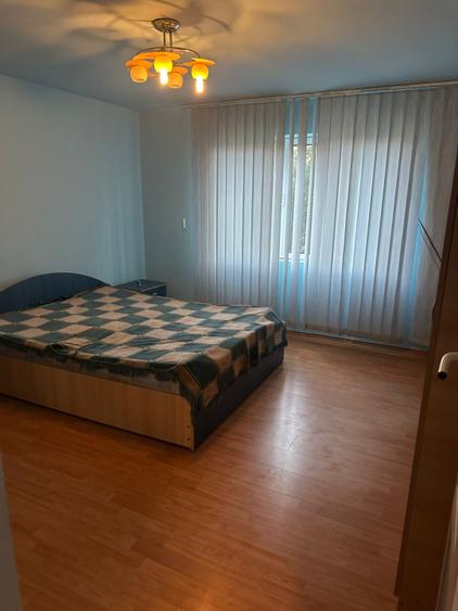 Casa 4 camere, 148 mp, teren 1.105 mp, parter, 2 intrari, zona Strejnicu