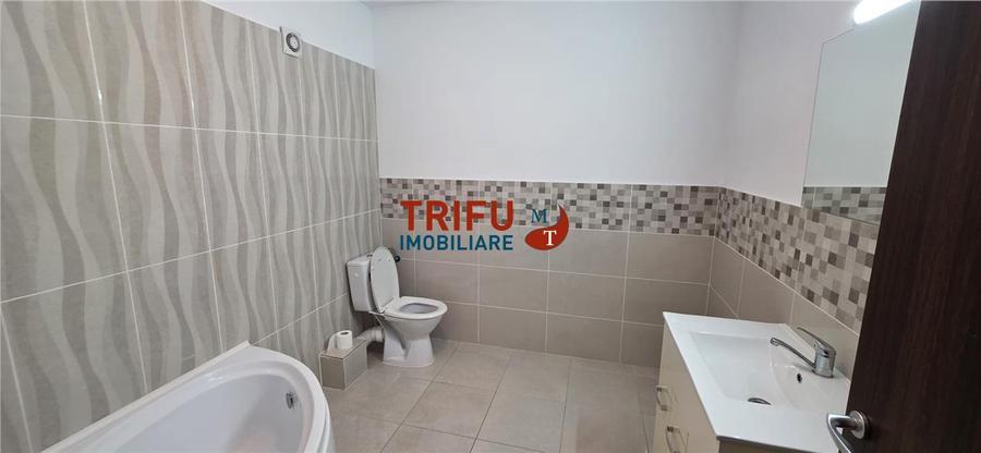 Apartament cu 3 camere,terasa si garaj