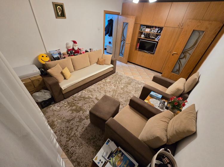 Apartament 2 camere 59mp Sos Colentina McDonald's  vezi video