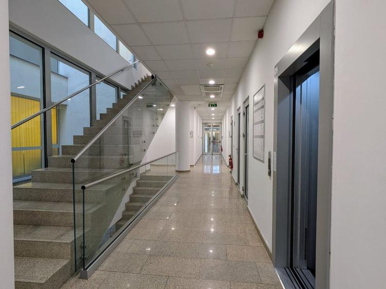 Spatii de birouri - Zona Balcescu - Comision 0%