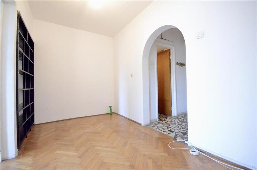 Inchiriere Apartament 4 camere Blv.DACIA Piata Spania