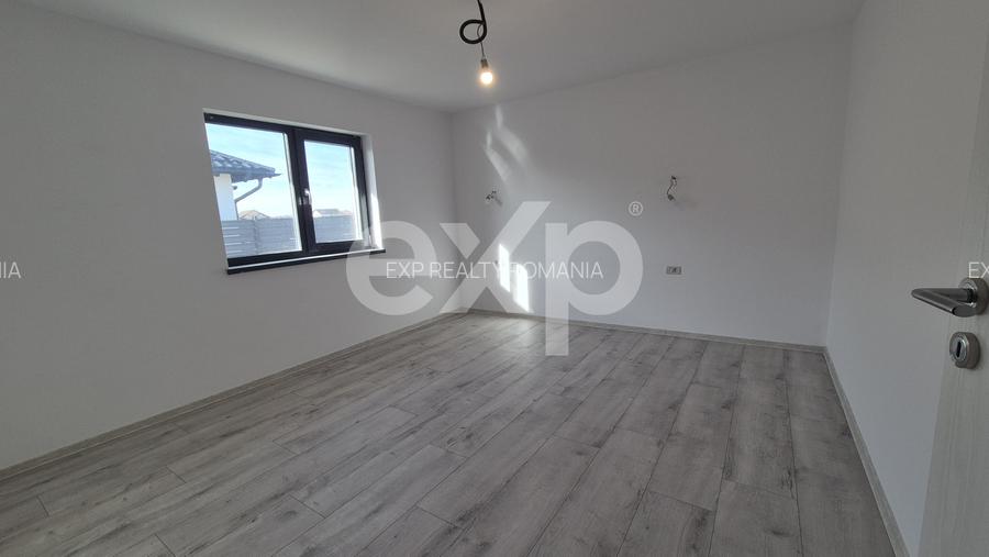 Case 4 camere TiP PARTER Bradu | 400 mp teren - 8